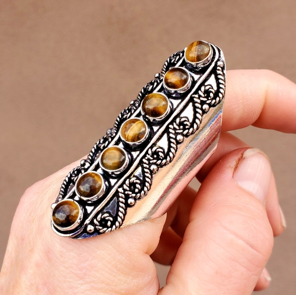 New 7 Stone Tiger Eye Adjustable Silver Statement Ring. - Picture 14 of 15